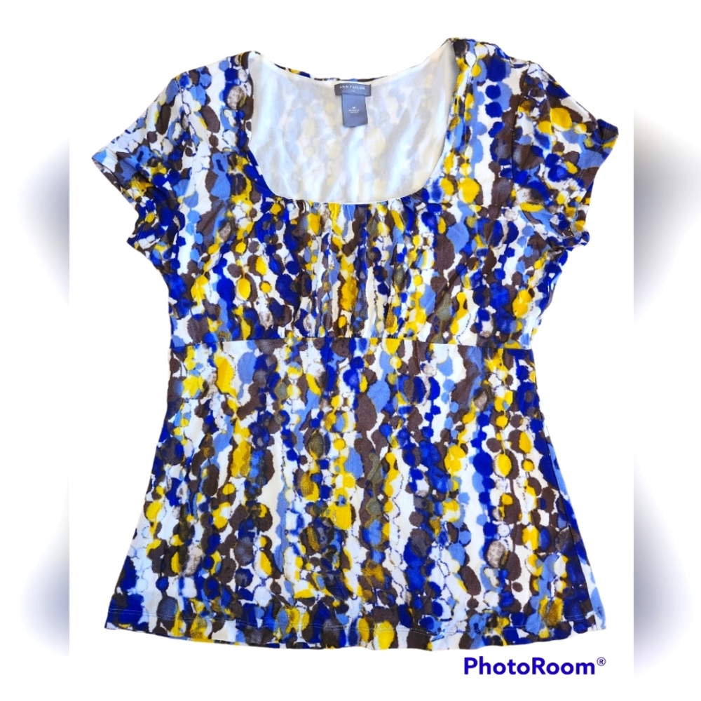Ann Taylor water color top size Medium